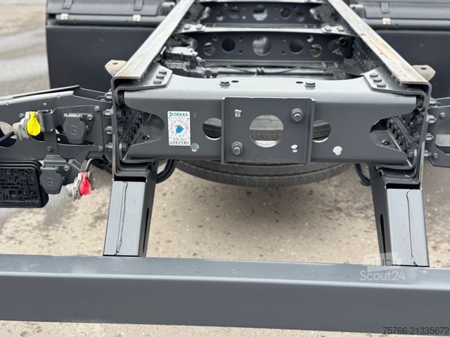 Šasija kamiona MERCEDES-BENZ ACTROS 1830 L / Mirror-CAM / RADSTAND 5.200 mm