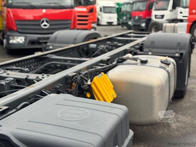 Šasija kamiona MERCEDES-BENZ ACTROS 1830 L / Mirror-CAM / RADSTAND 5.200 mm