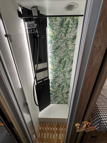 Halvintegreret autocamper EURAMOBIL Profila RS 720 EF Dachlüfter RFK Sun Roof