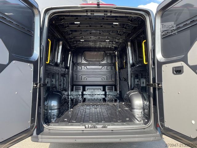 Panelinis furgonas MAN TGE 3.180 L3H2 Kasten LED NAVI ACC LED STANDHZ