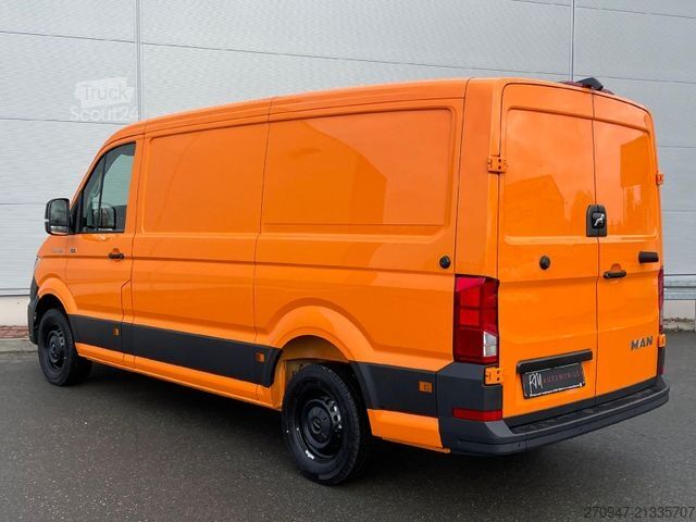 Panel van MAN TGE 3.180 L3H2 Kasten 4x4 STANDHZ ACC LENKRADHZ