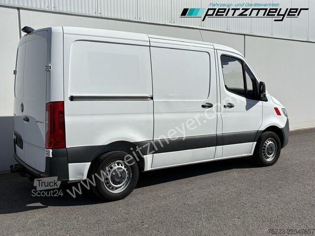 Dobozos furgon Mercedes-Benz Sprinter 214 CDI kurz + flach