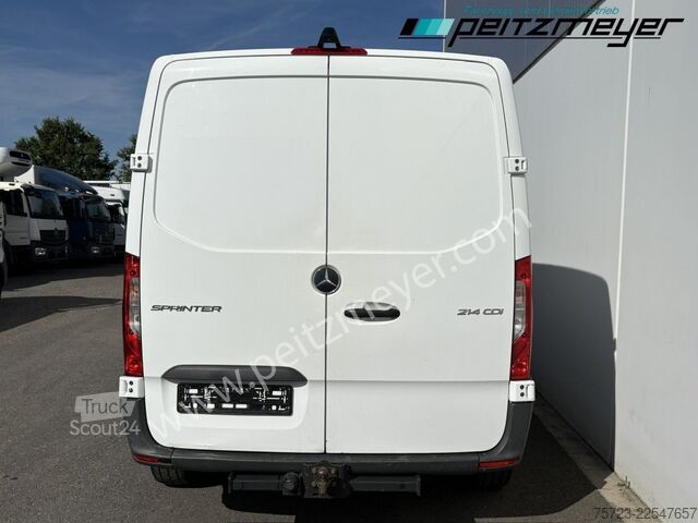 Dobozos furgon Mercedes-Benz Sprinter 214 CDI kurz + flach