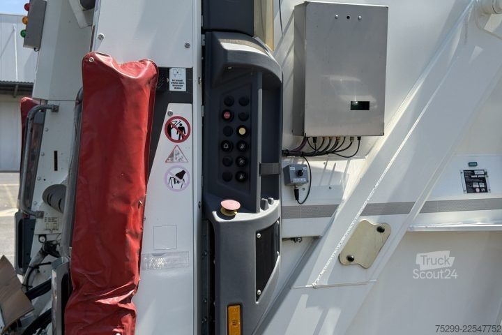 Šiukšliavežis MAN TGS 26.320 6x2-4 Elektro Kehricht / Swiss-Vehicle