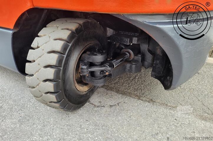 Empilhadeira diesel Doosan D30S-5