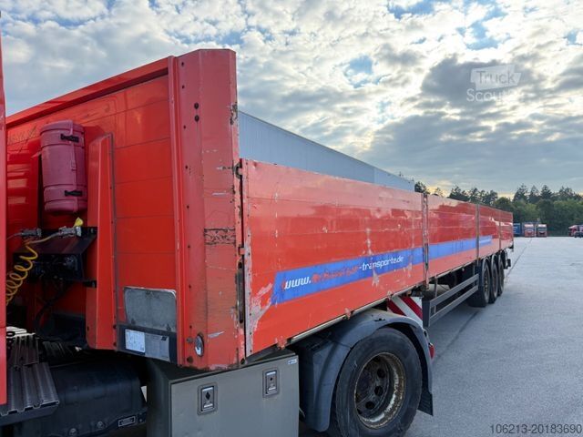 Åpen semitrailer SCHWARZMÜLLER J203