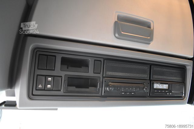 Plattewagen met zeil RENAULT T460 E6 4x2 Retarder Edscha AHK LBW