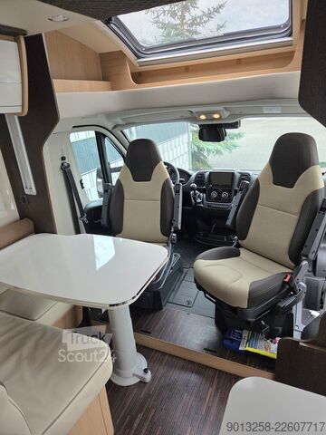 Caravana semiintegrada Forster T659 EB Comfort Line RM inkl. Sat+Klima