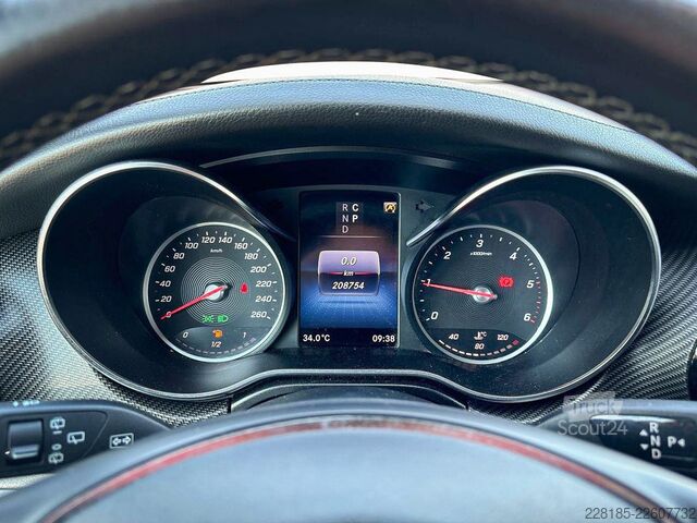 Autobus multifunzione Mercedes-Benz Classe V - W447 2019 Extralong - V Extralong 300 d Sport aut