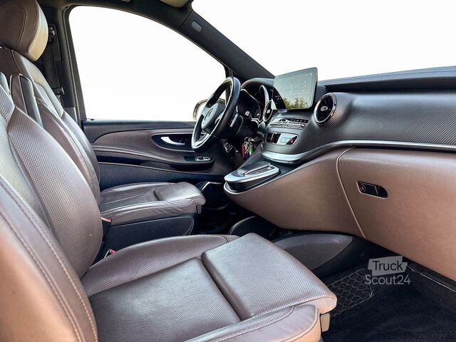 Autobus multifunzione Mercedes-Benz Classe V - W447 2019 Extralong - V Extralong 300 d Sport aut