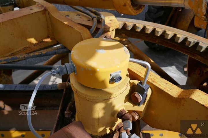 Grader Caterpillar 12G