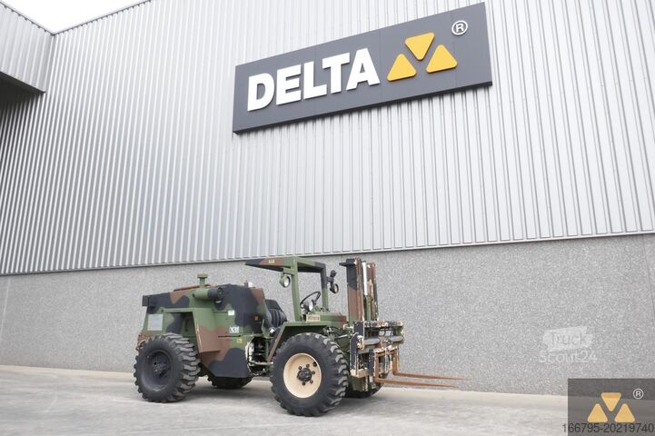 Carrello elevatore per terreni accidentati Case M4K Ex-army