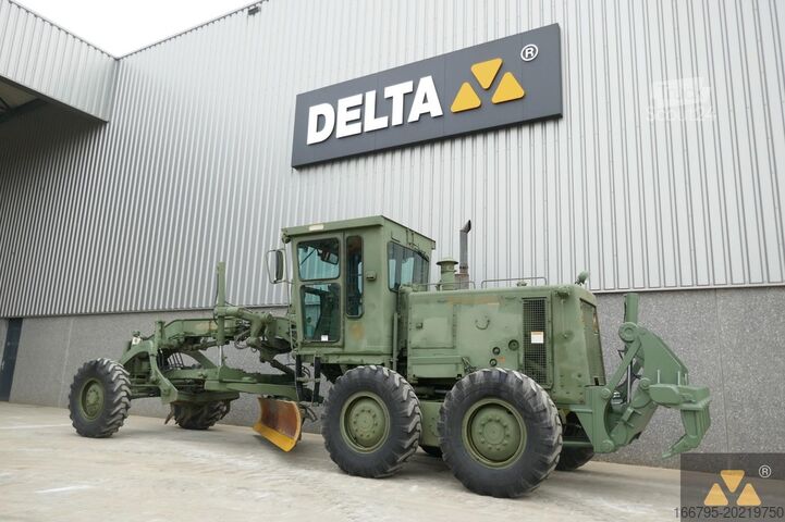 Grader Caterpillar 130G Ex-army