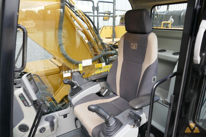 Rupsgraafmachine Caterpillar 330FL