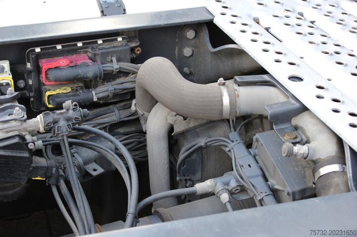 Стандартний тягач Scania R 500   Retarder  LDWS  Kühlbox  2 Tanks  Navi