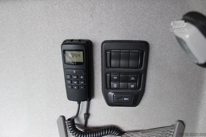 Стандартний тягач Scania R 500   Retarder  LDWS  Kühlbox  2 Tanks  Navi
