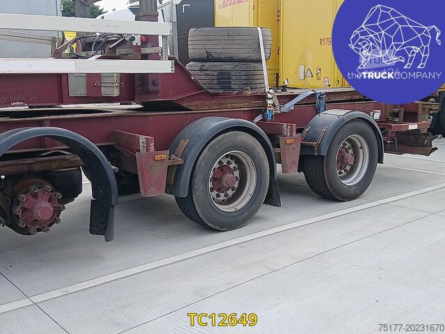 Transportul de containere Renders ROC 12.27 CC