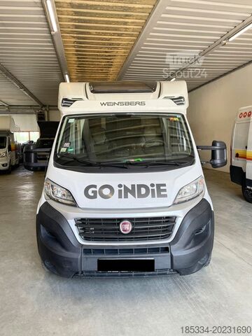 Ημι-ενσωματωμένο αυτοκινούμενο τροχόσπιτο Fiat Ducato Carasuite 650 MF | Teilintegriert | Voll ausgestattet