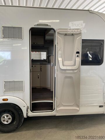 Ημι-ενσωματωμένο αυτοκινούμενο τροχόσπιτο Fiat Ducato Carasuite 650 MF | Teilintegriert | Voll ausgestattet