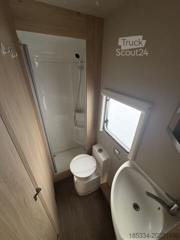 Ημι-ενσωματωμένο αυτοκινούμενο τροχόσπιτο Fiat Ducato Carasuite 650 MF | Teilintegriert | Voll ausgestattet