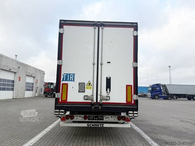 Gekoeld/bevroren transport Schmitz Refrigerated trailer / Kühlauflieger / Køletrailer
