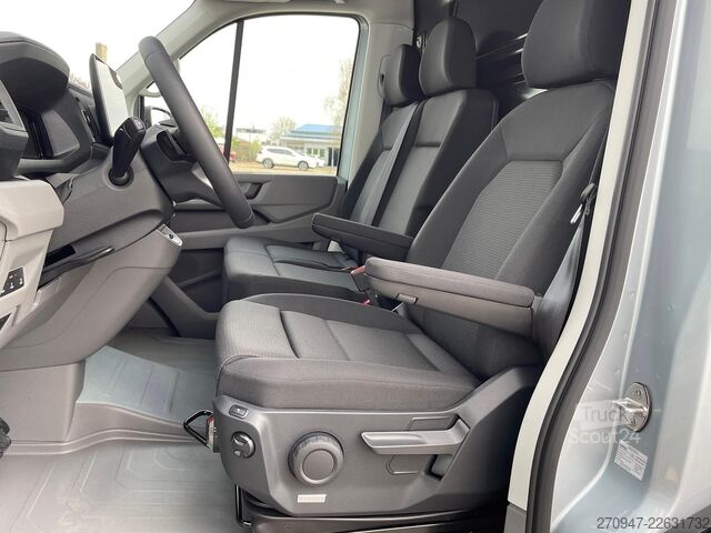 Kombi z visokim stropom MAN TGE 3.180 L4H3 Kasten 4x4 STANDHZ ACC LENKRADHZ