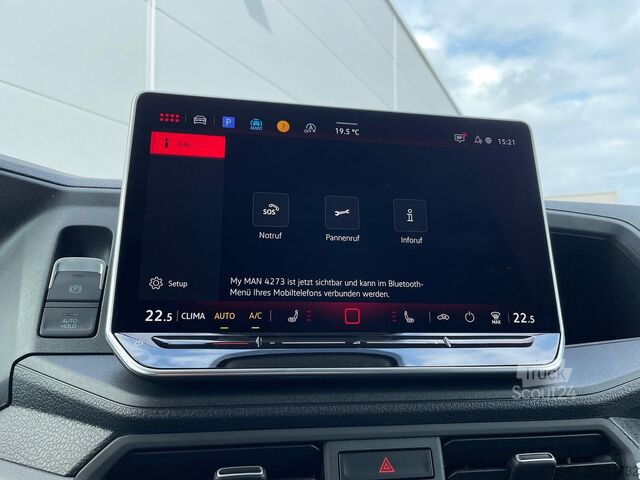 Kombi z visokim stropom MAN TGE 3.180 L4H3 Kasten 4x4 STANDHZ ACC LENKRADHZ
