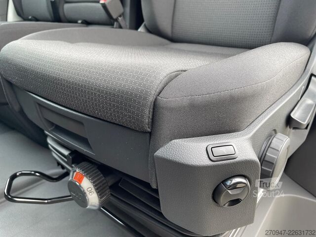 Kombi z visokim stropom MAN TGE 3.180 L4H3 Kasten 4x4 STANDHZ ACC LENKRADHZ