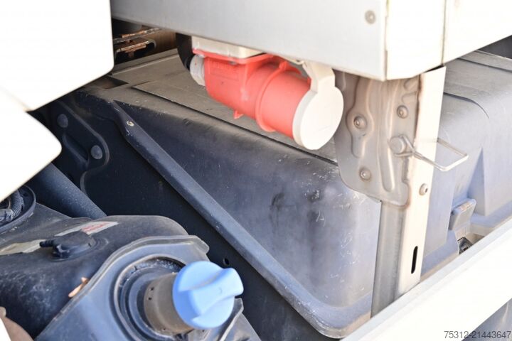 Camion refrigerato Mercedes-Benz Actros 1842  T1200R BiTemp Neuer Motor 120tkm LBW