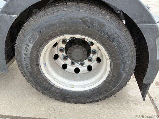 MTS standard Renault Trucks T