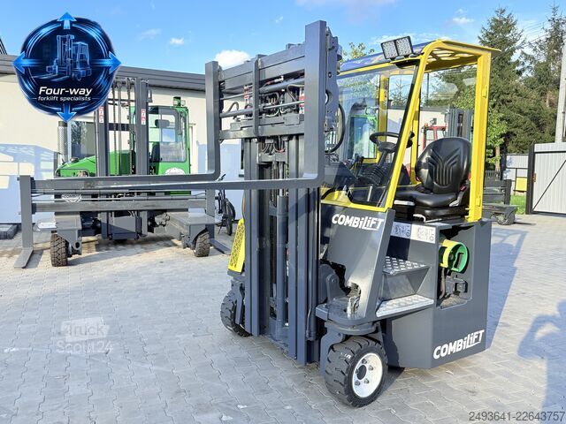 Vierwegestapler Combilift CB3000 GAS TRIPLEX 4900 CABIN POSITIONER