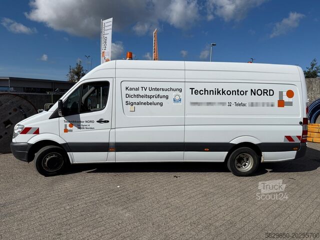 Lådbil hög Mercedes-Benz Sprinter 515