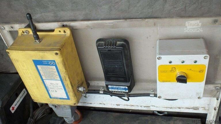 Бетононасос Mercedes-Benz Actros 4144 8x4/4 / SERMAC 5Z41 SCL150