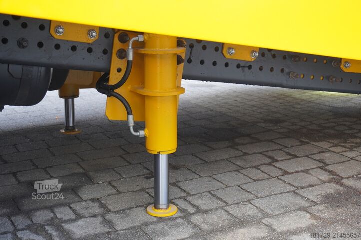 Евакуатор Mercedes-Benz Actros 2543 / NEW tow truck platform