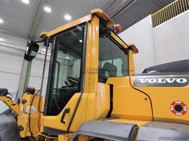 Pala gommata VOLVO L90H