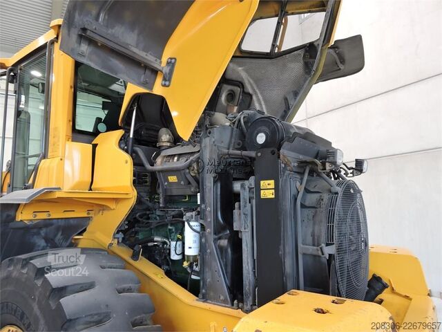 Pala gommata VOLVO L90H