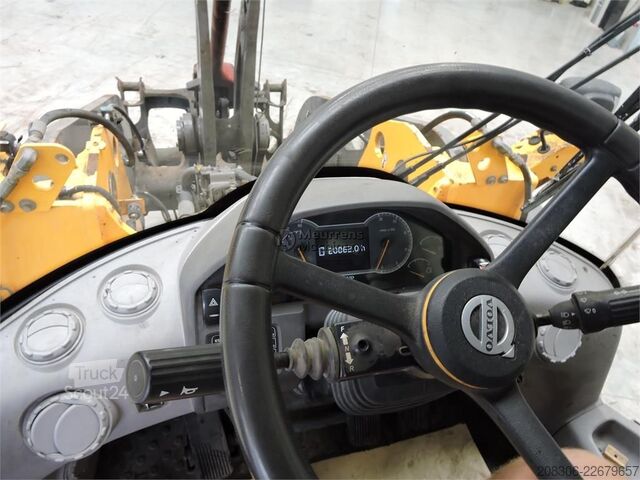 Pala gommata VOLVO L90H