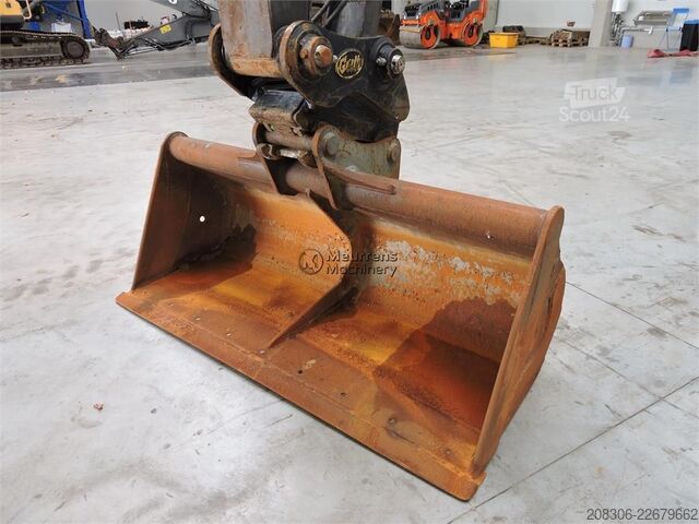 Pelle sur pneus VOLVO EW160C