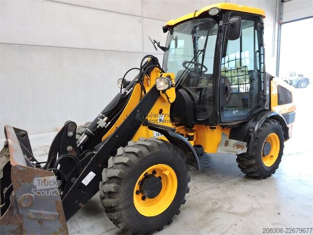 Pala gommata JCB 406 + Fork