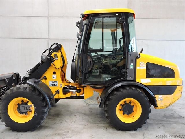 Pala gommata JCB 406 + Fork