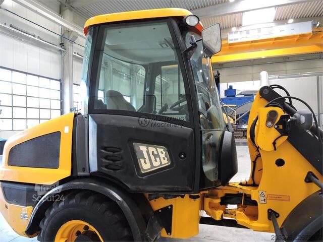 Pala gommata JCB 406 + Fork