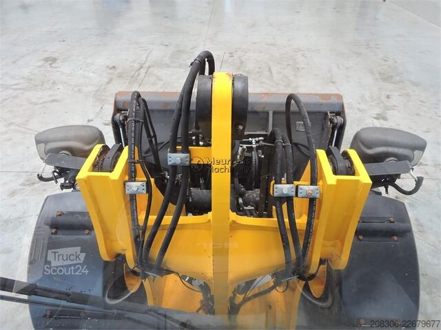 Pala gommata JCB 406 + Fork