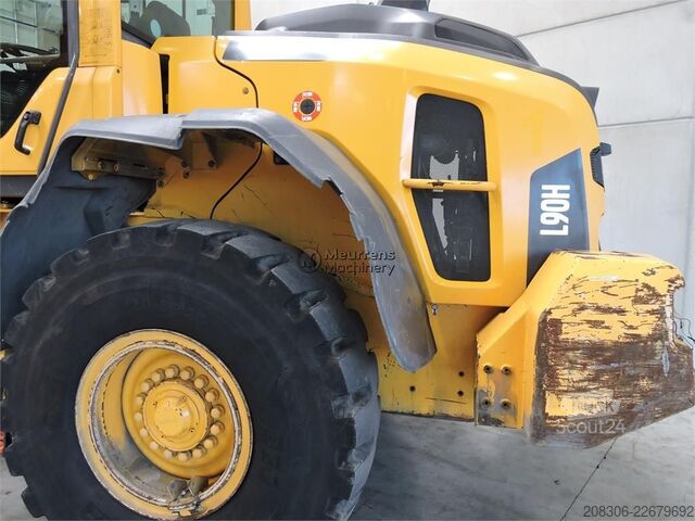 Chargeuse sur pneus VOLVO L90H