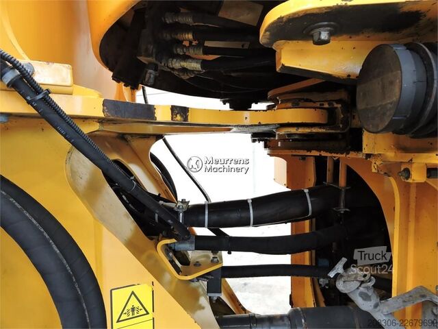 Chargeuse sur pneus VOLVO L90H