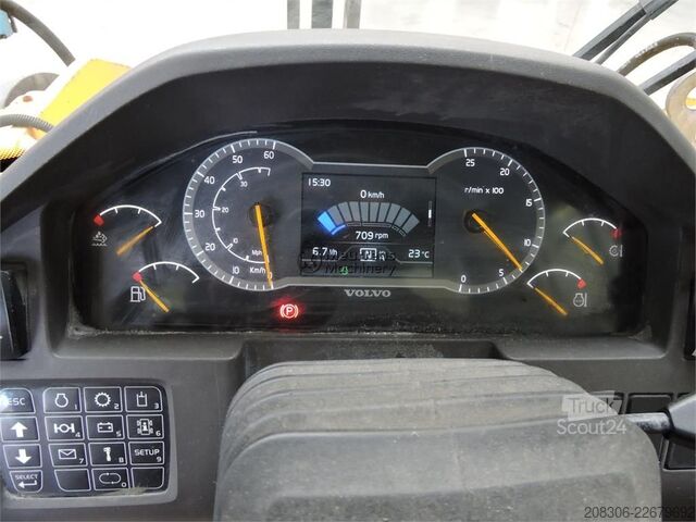 Chargeuse sur pneus VOLVO L90H