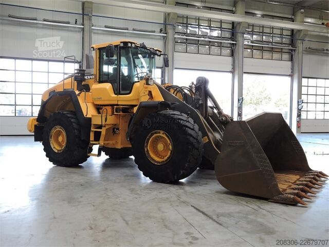 Chargeuse sur pneus VOLVO L150H