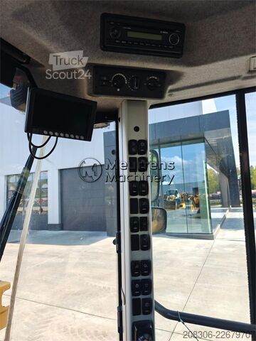 Chargeuse sur pneus VOLVO L150H