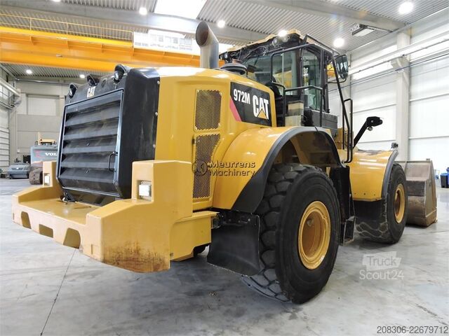 Chargeuse sur pneus CATERPILLAR 972M