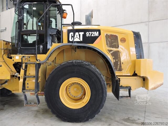 Chargeuse sur pneus CATERPILLAR 972M