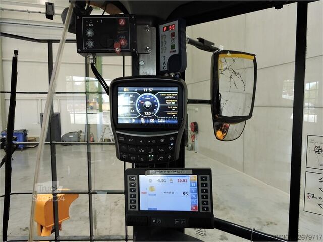 Chargeuse sur pneus HYUNDAI HL955A